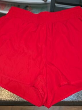 Athletic Works Women’s Bright Red Athletic Shorts M 8-10